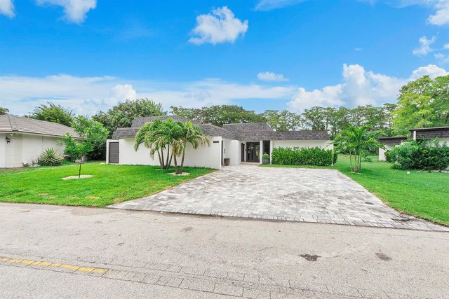 4800 Queen Palm Lane, Tamarac, FL 33319