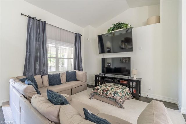3054 44th ST SW, Naples, FL 34116