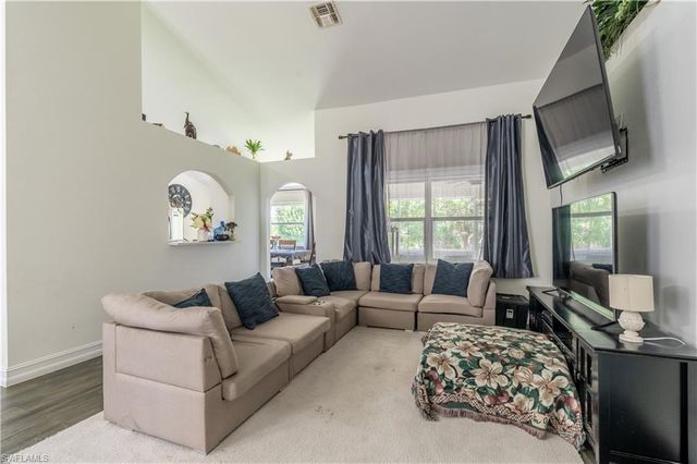 3054 44th ST SW, Naples, FL 34116