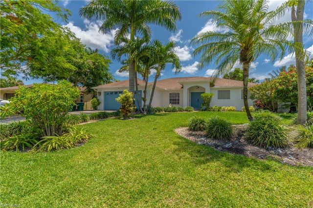 3054 44th ST SW, Naples, FL 34116