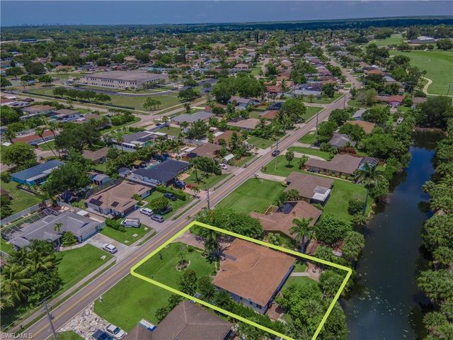 3054 44th ST SW, Naples, FL 34116