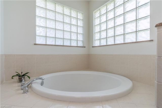 3054 44th ST SW, Naples, FL 34116