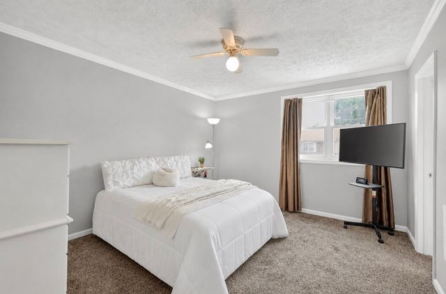 430 Walton Ferry Rd Apt 802, Hendersonville, TN 37075