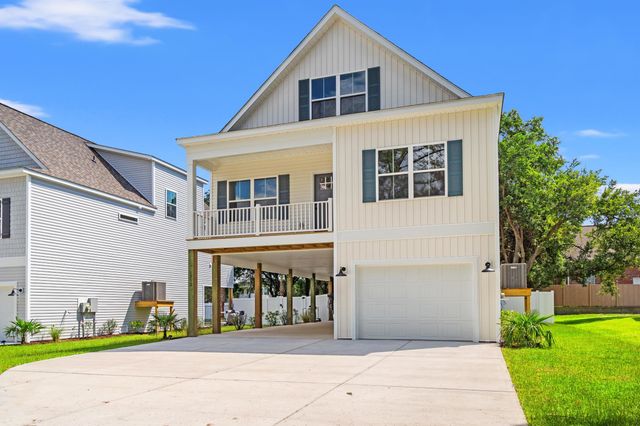 1712 26th Ave. N, North Myrtle Beach, SC 29582