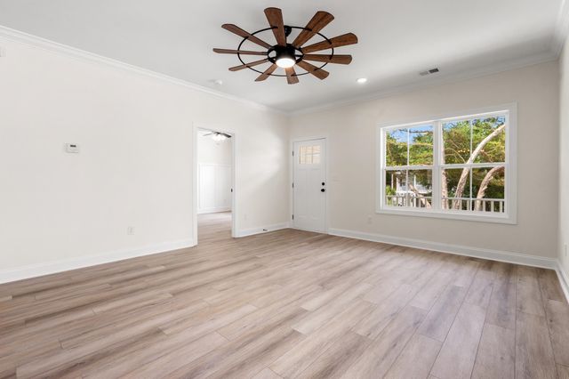 1712 26th Ave. N, North Myrtle Beach, SC 29582