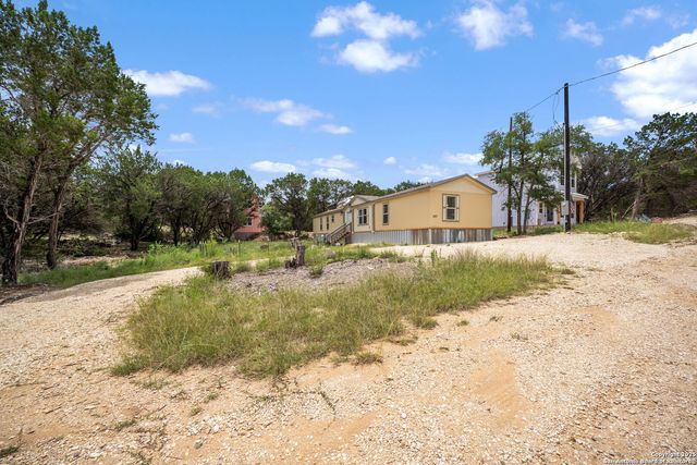 440 Brushy Creek Trail, Bandera, TX 78003