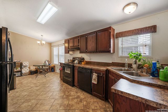 440 Brushy Creek Trail, Bandera, TX 78003