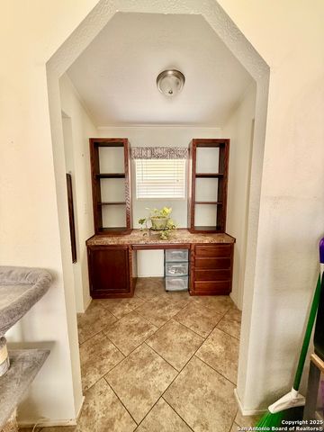 440 Brushy Creek Trail, Bandera, TX 78003