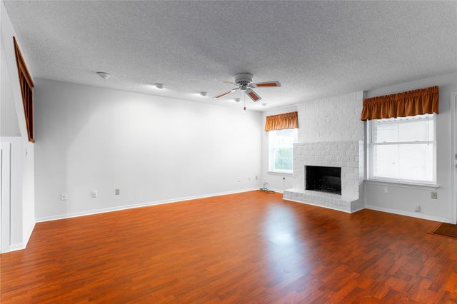 11560 S Kirkwood Road, Houston, TX 77477