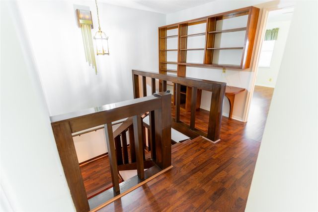 11560 S Kirkwood Road, Houston, TX 77477