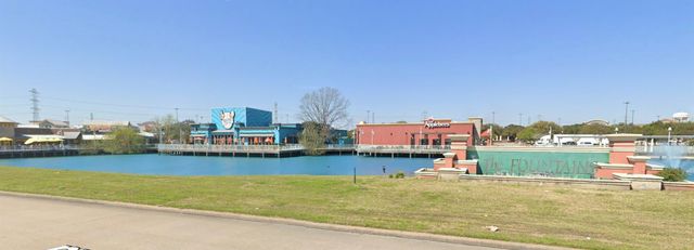 11560 S Kirkwood Road, Houston, TX 77477