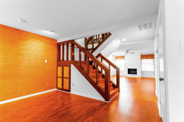 11560 S Kirkwood Road, Houston, TX 77477