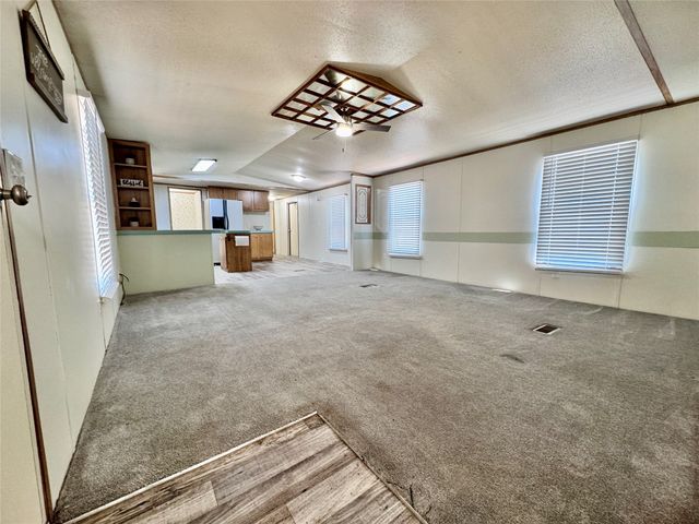 207 Wilson Road, Valley View, TX 76272