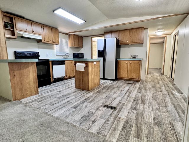 207 Wilson Road, Valley View, TX 76272
