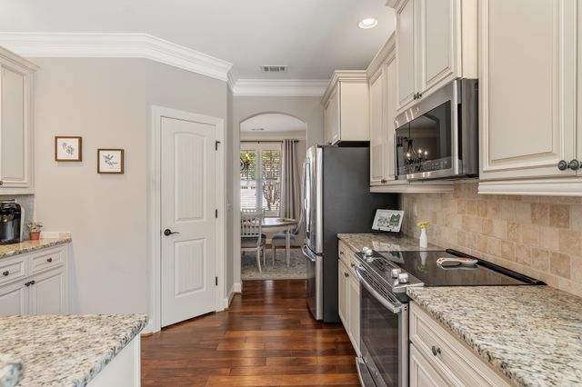 347 Belle Oaks Drive, Simpsonville, SC 29680