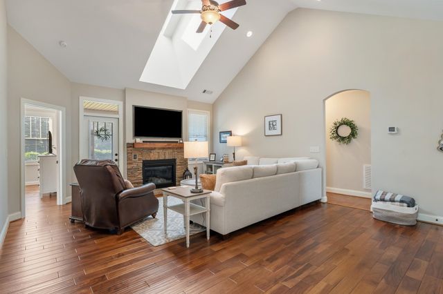 347 Belle Oaks Drive, Simpsonville, SC 29680