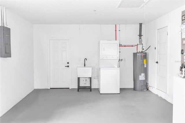 2521 MILTON AVENUE, New Smyrna Beach, FL 32168