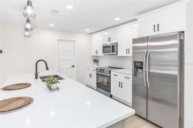 2521 MILTON AVENUE, New Smyrna Beach, FL 32168