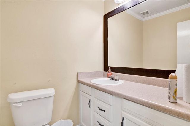 1013 Downtowner Boulevard, Mobile, AL 36609