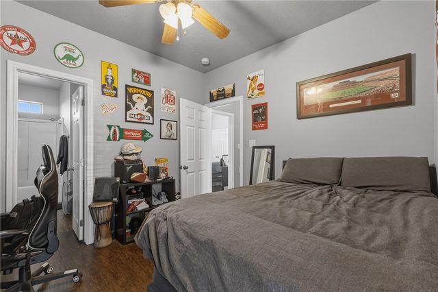 250 Forest Drive, College Station, TX 77840