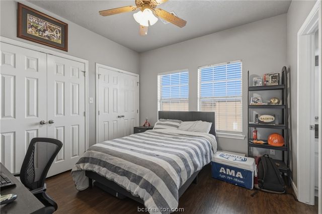 250 Forest Drive, College Station, TX 77840