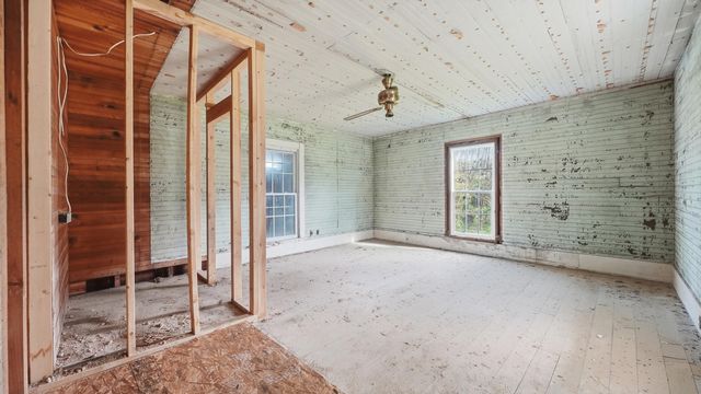 152 Ridgeview Street, Decatur, TN 37322