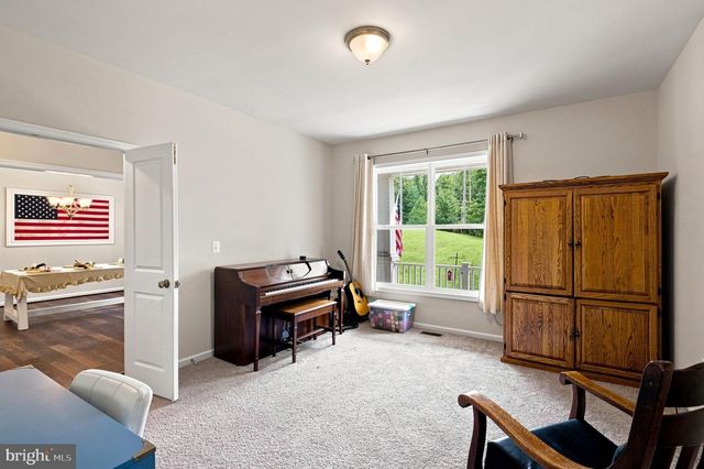 80 HOPEWELL DR, Fredericksburg, VA 22406