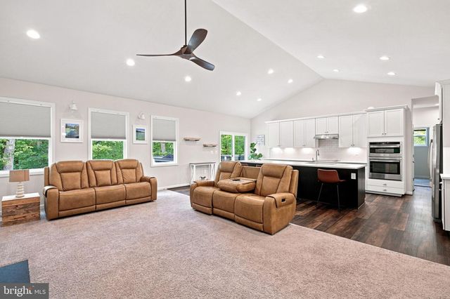 80 HOPEWELL DR, Fredericksburg, VA 22406