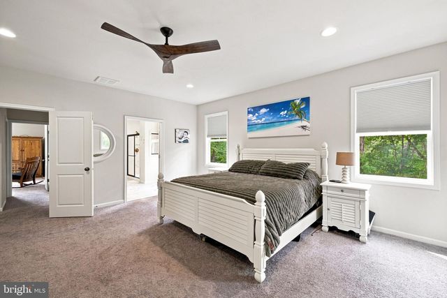 80 HOPEWELL DR, Fredericksburg, VA 22406