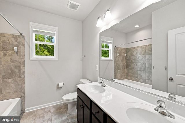 80 HOPEWELL DR, Fredericksburg, VA 22406