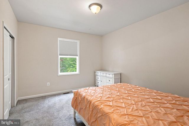 80 HOPEWELL DR, Fredericksburg, VA 22406