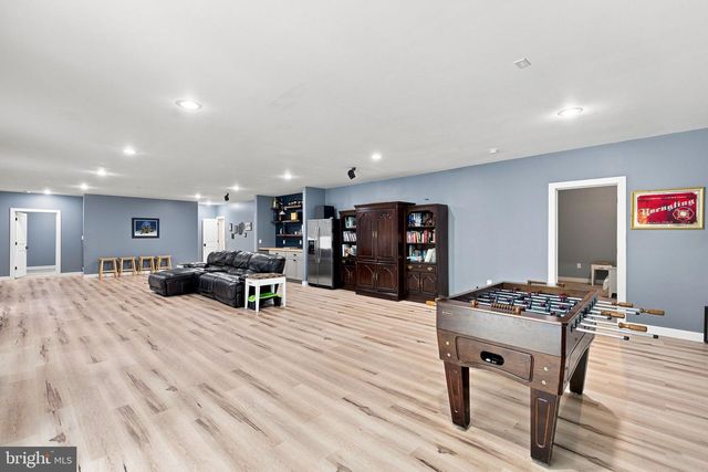 80 HOPEWELL DR, Fredericksburg, VA 22406