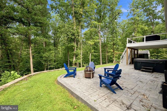 80 HOPEWELL DR, Fredericksburg, VA 22406