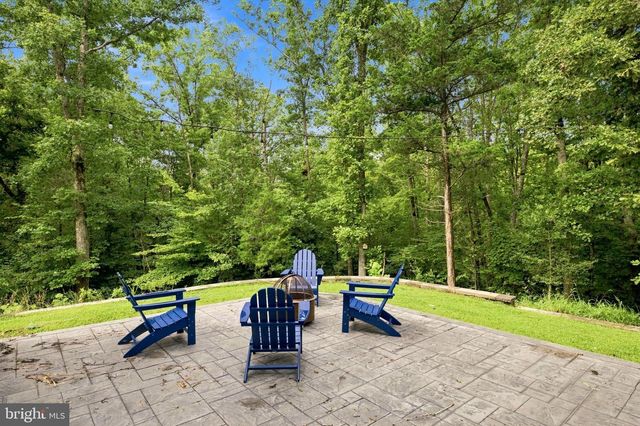 80 HOPEWELL DR, Fredericksburg, VA 22406