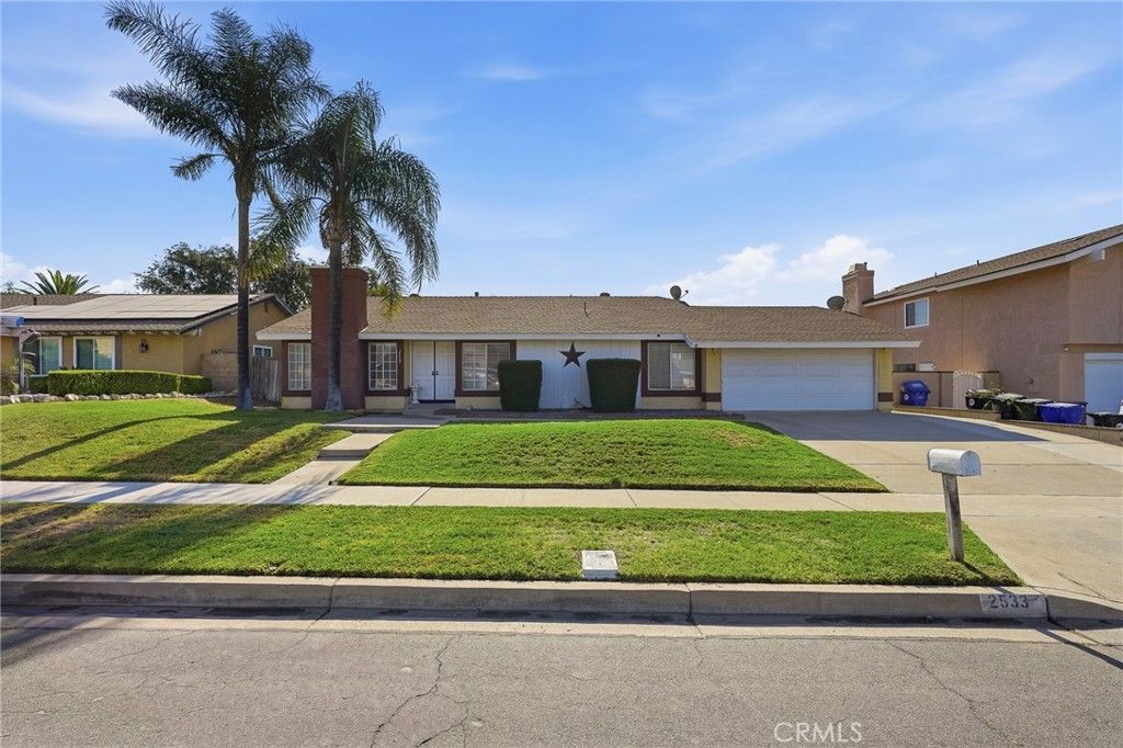 Image 3 of property listing at 2533 N Glenwood, Rialto, CA 92377