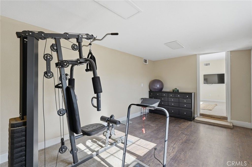 Image 37 of property listing at 2533 N Glenwood, Rialto, CA 92377