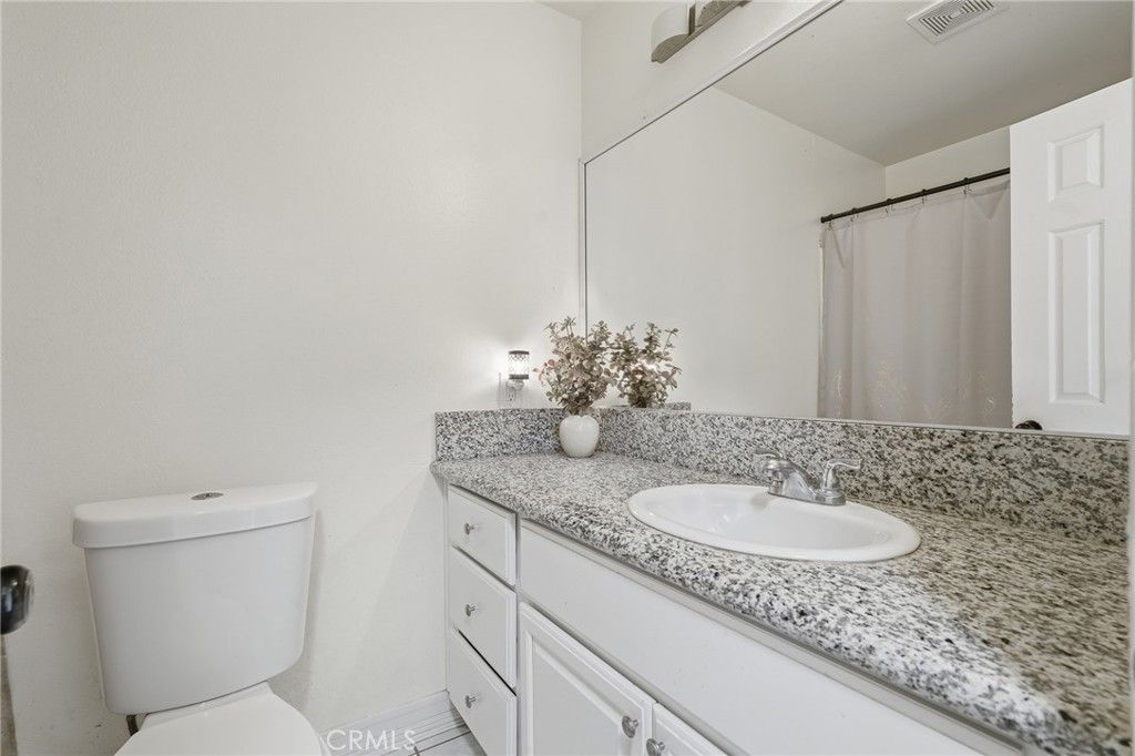 Image 38 of property listing at 2533 N Glenwood, Rialto, CA 92377