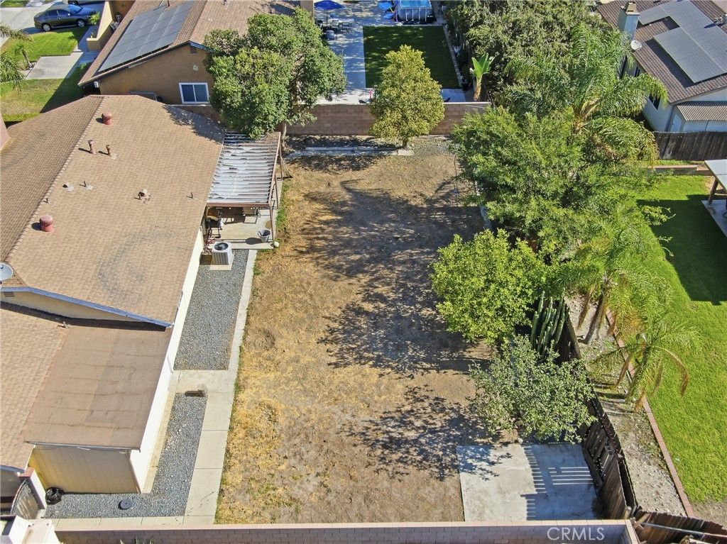 Image 47 of property listing at 2533 N Glenwood, Rialto, CA 92377