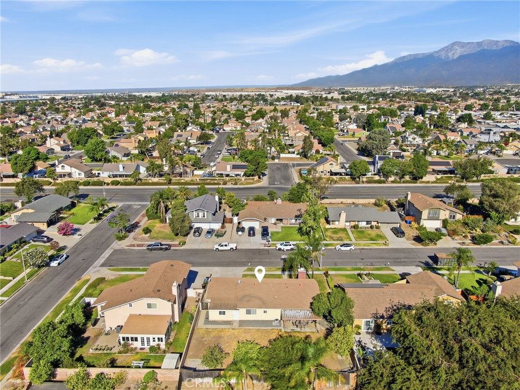 Image 49 of property listing at 2533 N Glenwood, Rialto, CA 92377