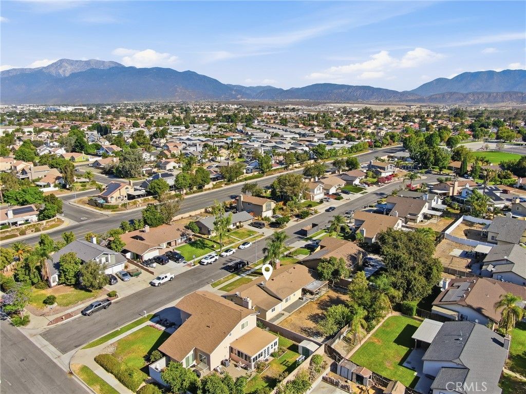 Image 50 of property listing at 2533 N Glenwood, Rialto, CA 92377