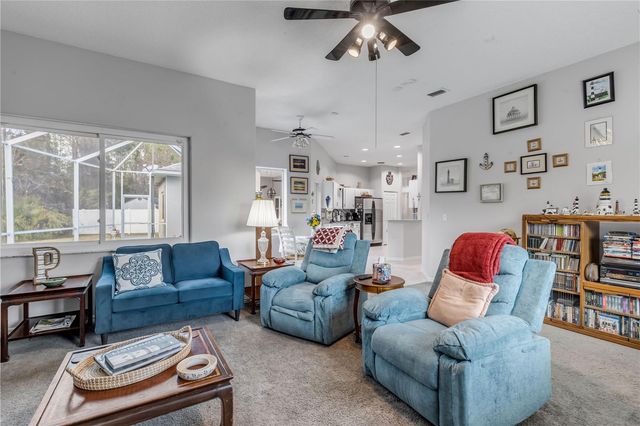 4 WOODSIDE PLACE, Palm Coast, FL 32164