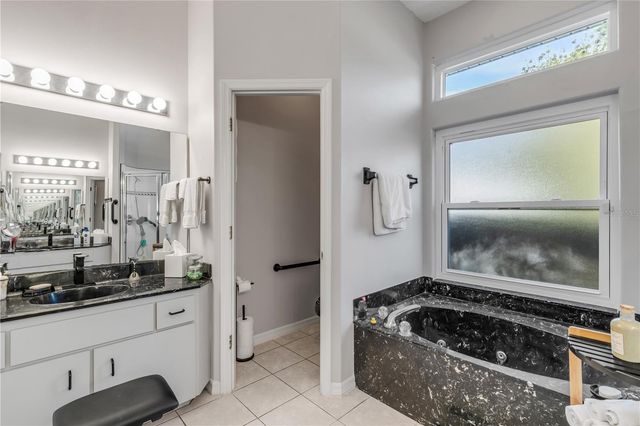 4 WOODSIDE PLACE, Palm Coast, FL 32164