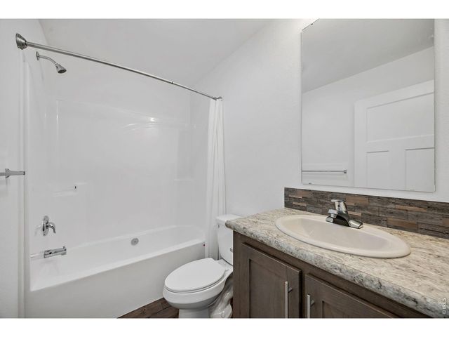 4267 Gaslamp Dr, Loveland, CO 80537