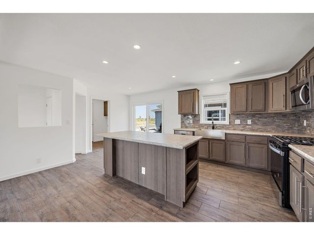 4267 Gaslamp Dr, Loveland, CO 80537