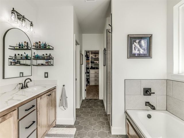 2833 Dalewood Place, Norman, OK 73071