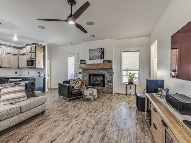 2833 Dalewood Place, Norman, OK 73071