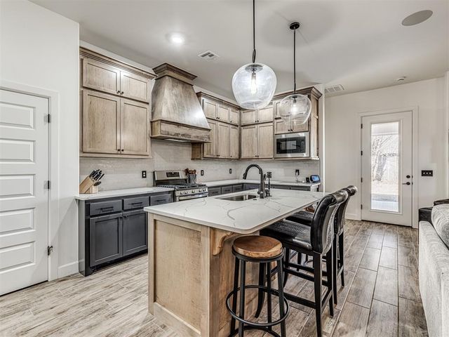 2833 Dalewood Place, Norman, OK 73071