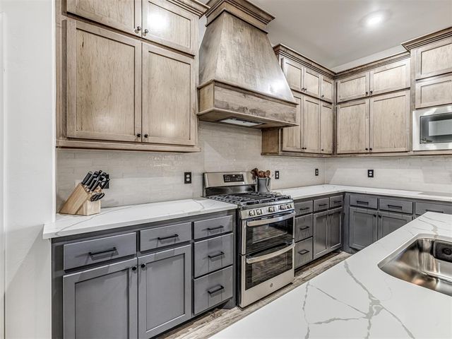 2833 Dalewood Place, Norman, OK 73071