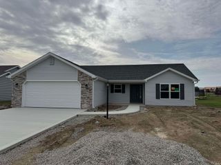 1346 Glenwood Court, Berne, IN 46711