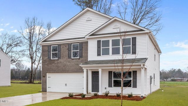 102 Claude Street, La Grange, NC 28551